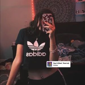 cropped adidas shirt